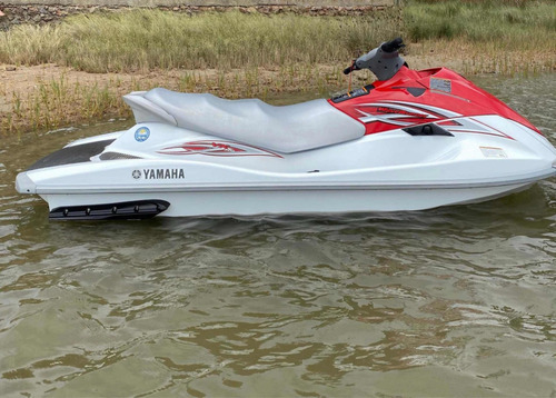 Yamaha Fx700