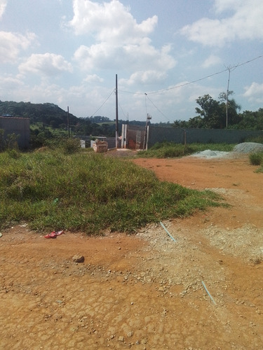 Lote Em Condomínio Fechado De ( Médio Padrão )