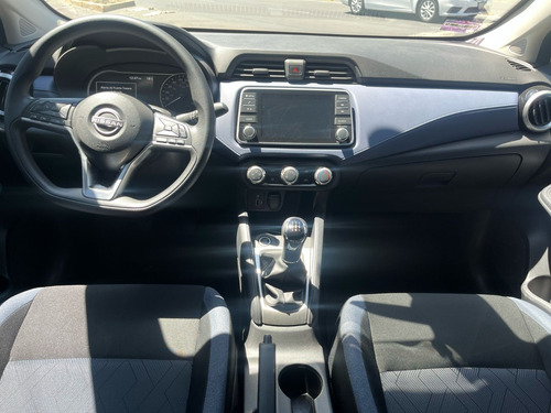 Nissan Versa 1.6 Advance Mt
