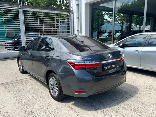 Imagen 8 de 12 de Toyota Corolla Xei Mt