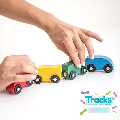 Pack 46 Vias De Madera + Cochera + Tren Color Marrón claro Personaje Vias para extensiones de circuitos