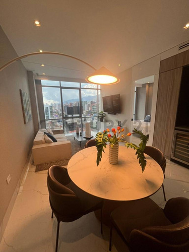 Venta De Apartamento De Lujo Con Financiamiento En Torre Sky Park, Las Mercedes