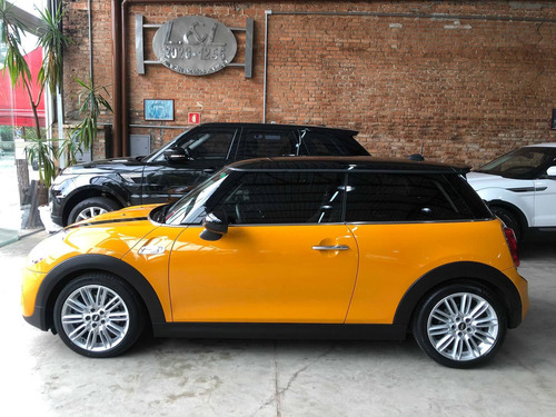 Mini Cooper 2.0 S Exclusive 16v Turbo Gasolina 2p