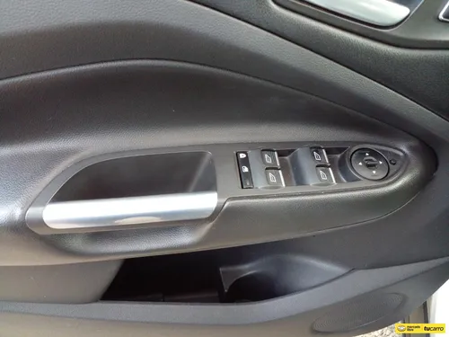 Ford Escape 2.0 Titanium