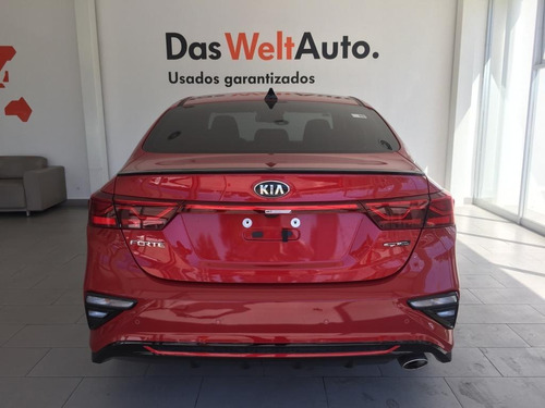 Imagen 6 de 15 de Kia Forte 2.0 Gt Line At