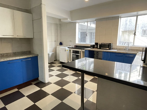 Gran Departamento Con Vista Al Parque Forestal