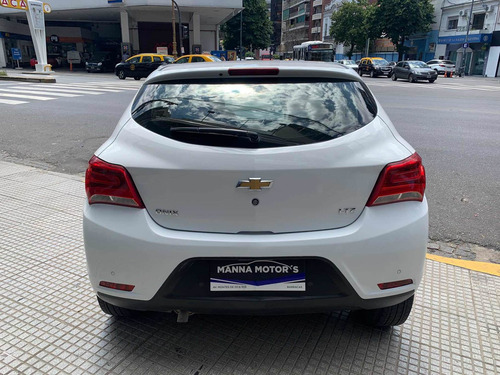 Chevrolet Onix 1.4 Ltz 98cv 2017