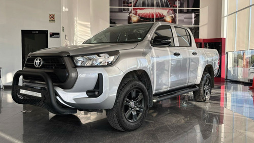 Toyota Hilux 2.7 Cabina Doble Sr Mt