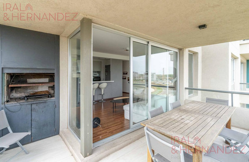 Venta Departamento 4 Ambientes C/ 2 Coch - Nordelta