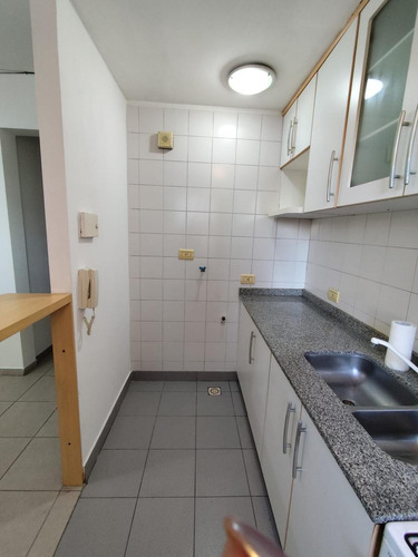 Departamento Monoambiente Excelente Estado - Sarandi
