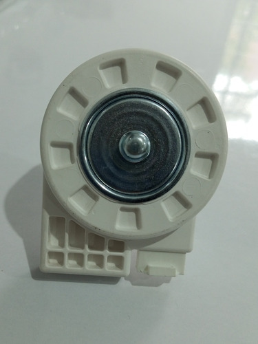 Imagen 3 de 4 de Micromotor - Ventilador Para Nevera Samsung Número 9