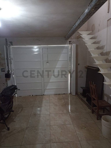 Se Vende Villa Rosas Con 2 Viviendas Rafaela