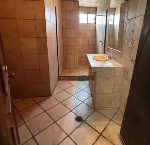 A 10 Min Del Metro Copilco, A 15 Min Del Centro Comercial Oasis Coyoacan, A 10 Min Del Estadio Olimpico Universitario A 10 Min De Plaza Loreto, Vías Rápidas De Acceso: Rio Churubusco, Periférico.