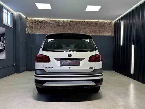 Volkswagen Suran 1.6 Track