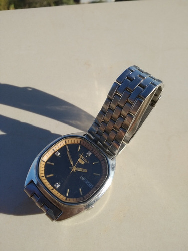 Radiante Seiko 7009-8210 Automático Losango Fabricado 09/80