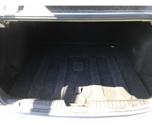 Imagen 6 de 10 de Chevrolet Cruze 2013 1.8 Lt Mt 4 P