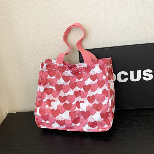 Bolso Bohemio Con Borlas Love Is Sweet Y Corazones