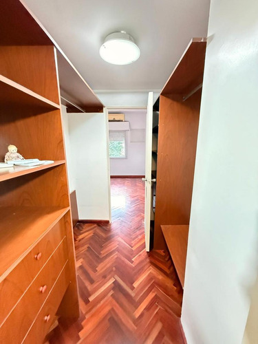 Departamento De Categoría De 3 Dormitorios + Dependencia Y Cochera En Las Heras Al 300, Barrio Sur
