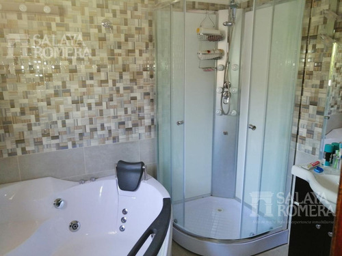 Casa - Punta Del Este- 3 Dormitorios- 3 Baños. Piscina Y Parrillero. ¡oportunidad!