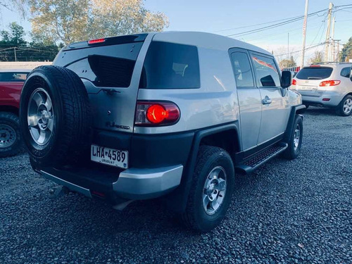 Toyota Fj Cruiser 3p Premium Aa Ee Ra Abs 4x4 At 2008