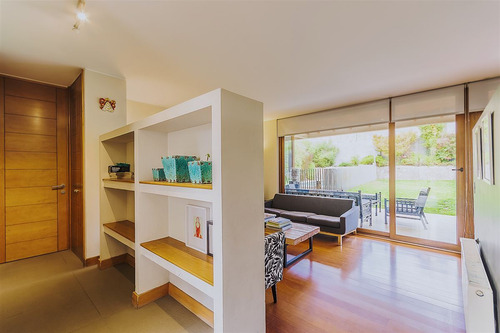 Casa En Venta De 3 D En Condominio Chamisero