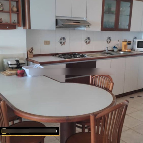 Imagen 5 de 14 de En Venta Comodo Y Espacioso Apartamento Con Vista Al Mar Caribe, Catia La Mar, Edo. La Guaira, Construcciòn 74 Mts2, Ref 230