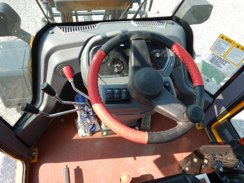 Imagen 11 de 15 de 06) Montacargas Veload H35 7700 Lbs Diesel Seminuevo