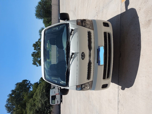 Kia 2500