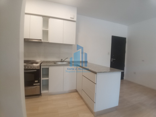 Alquiler Departamento 2 Ambientes Con Cochera Y Piscina En Pilar