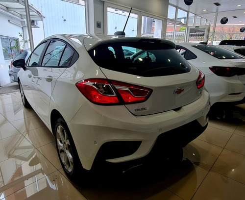 Imagen 6 de 19 de Nuevo Chevrolet Cruze 5 Lt 2023 Automatico 0km Manual Gall5
