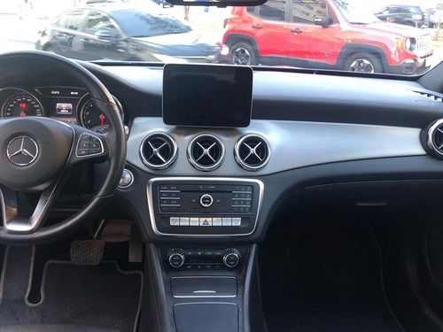 Imagem 8 de 8 de Mercedes-benz Gla 200 1.6 Cgi Flex Enduro 7g Dct