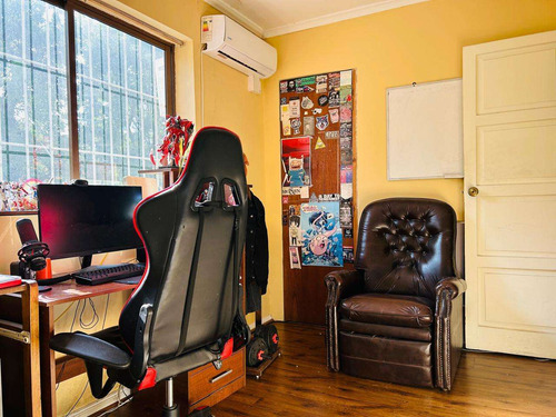 Casa 3d Y 3b En Excelente Barrio De Ñuñoa