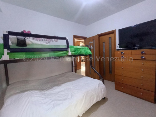 Vendo Apartamento En Urbanización La Soledad (residencias Yalimar), Código 25-2920 Cm