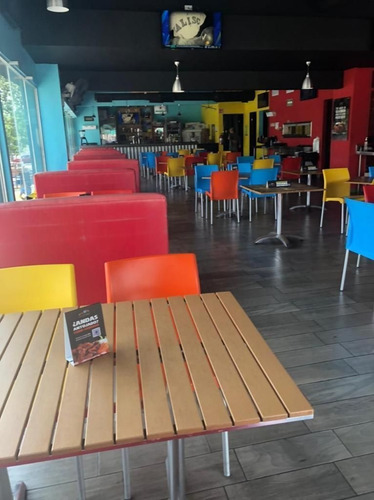 Imagen 2 de 3 de Renta Local Centrito Valle / 240 M2