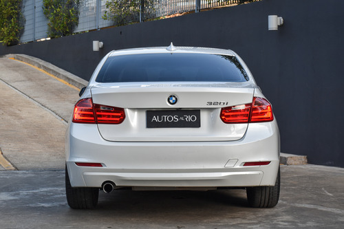 BMW Serie 3 2.0 320i Sedan At