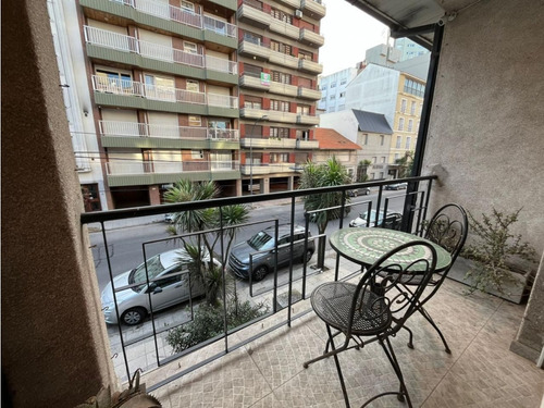 Venta/ Ph 3 Ambientes A La Calle/ 1 Piso Por Escalera/ Mar Del Plata
