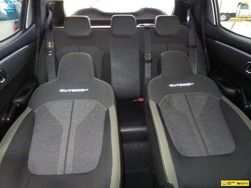 Imagen 19 de 25 de Renault Kwid Outsider