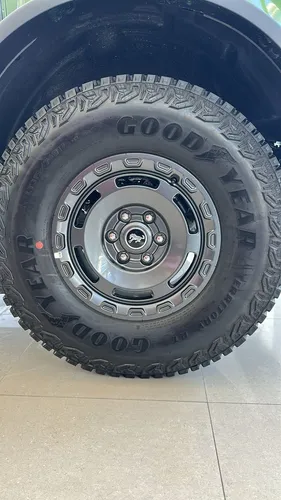 Ford Bronco 2.7L V6 Bi-Turbo BADLANDS