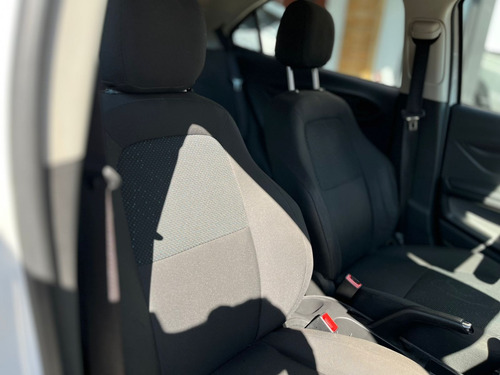 Chevrolet Onix 1.0 Joy 5p