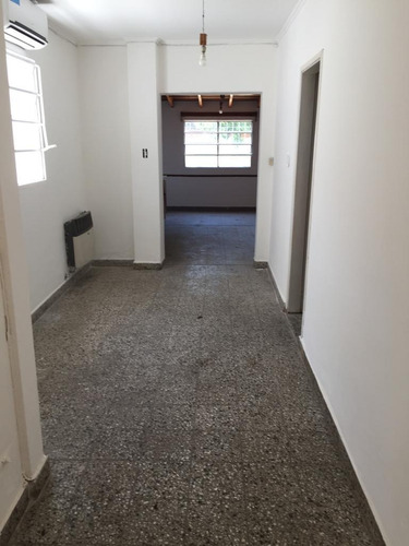 Imagen 4 de 14 de Casa Venta La Plata (zona Facultades)