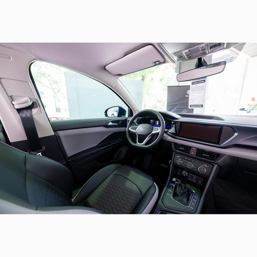 Imagen 12 de 16 de Volkswagen Taos Confortline 1.4 T 150 Cv Stock Fisico #53