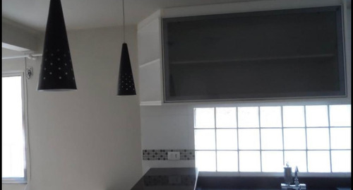 Imagem 4 de 8 de Casa 4 Comodos
