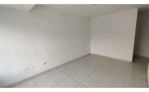 Casa En Venta En Cali Barrio Villa Del Lago Solo Se Vende Segundo Piso
