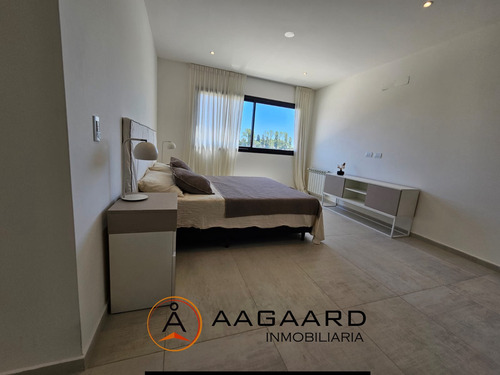 Amplios Y Luminosos Duplex Chacra Del Norte A Estrenar 3d