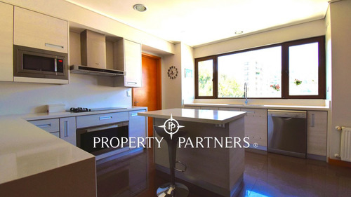 Quinta Junge, Penthouse Con Espectacular Vista