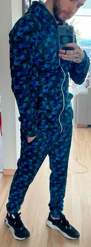Imagen 2 de 5 de Conjunto Campera Y Jogging Pantalon Elastizado Hombre