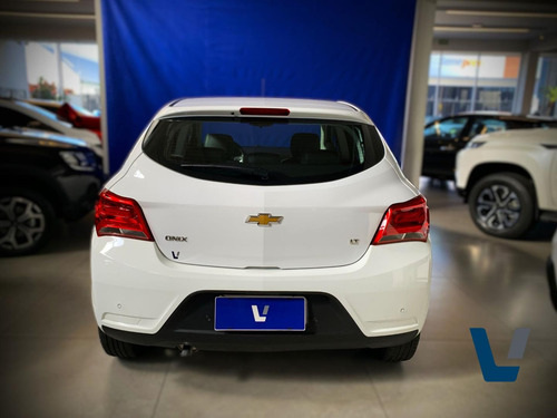 Chevrolet Onix 1.4mt Lt