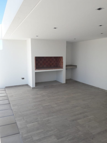 Imagen 10 de 15 de Departamento En Venta Calle 2 E 57 Y 58 1 Dormitorio