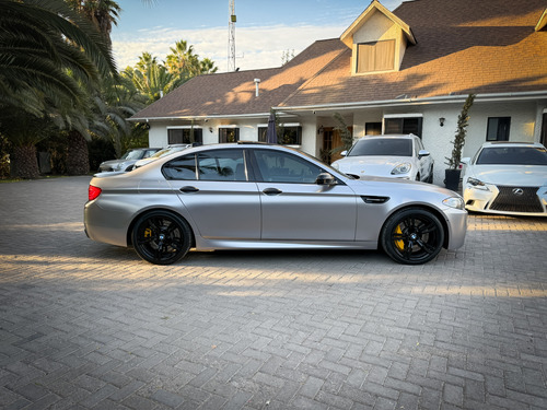 BMW M5 Sedan Ag - B