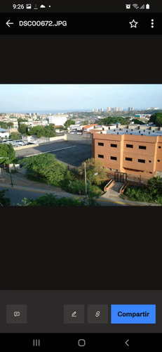 Edificacion Con 80% De Construccion Para Una Clinica